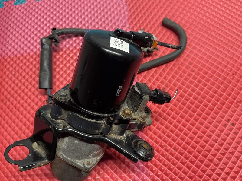 07-12 LEXUS LS460 LS600HL - AIR RIDE SUSPENSION COMPRESSOR PUMP HEIGHT CONTROL