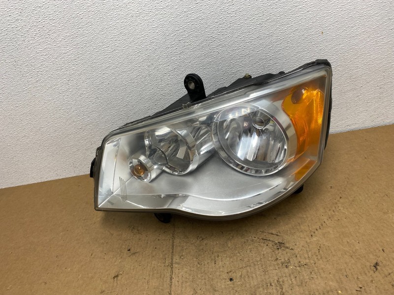 2008 to 2016 Chrysler Town and Country Left Driver Lh Side Headlight AC3626 DW