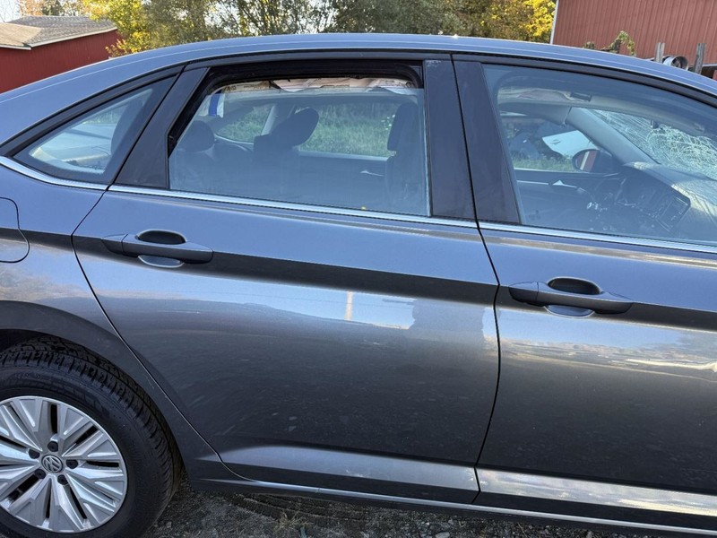 2019-2024 Volkswagen Jetta Right Passenger Side Rear Door Gray