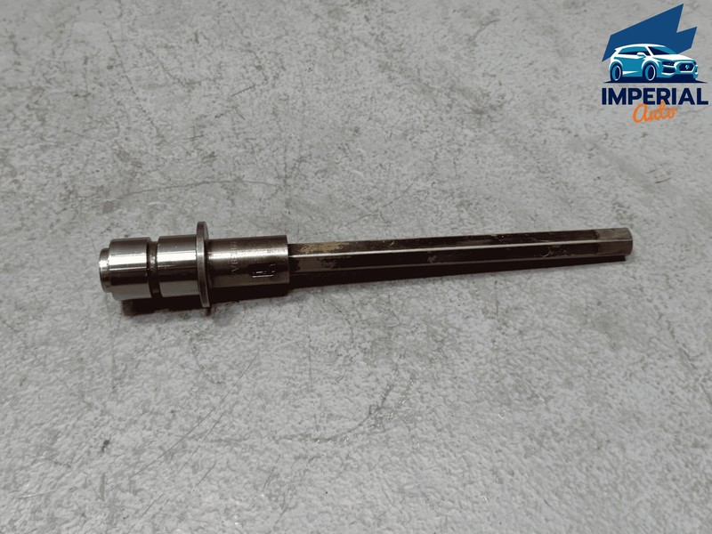 AUDI Q7 2017-2021 3.0L ENGINE OIL PUMP DRIVE SHAFT OEM
