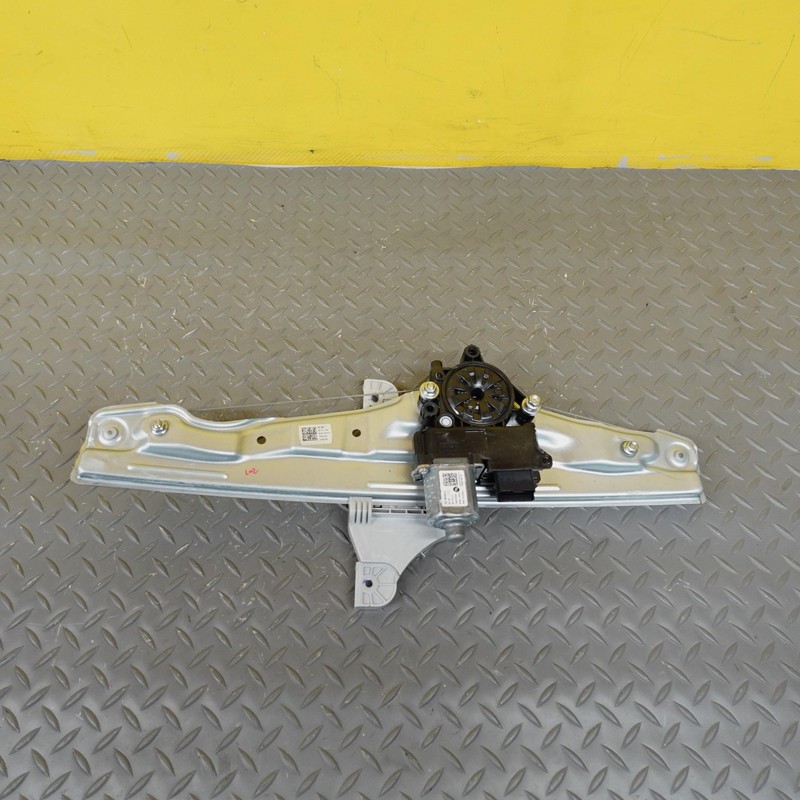 2022-2024 HYUNDAI IONIQ 5 FRONT LEFT DOOR WINDOW REGULATOR W/ MOTOR 82450GI010