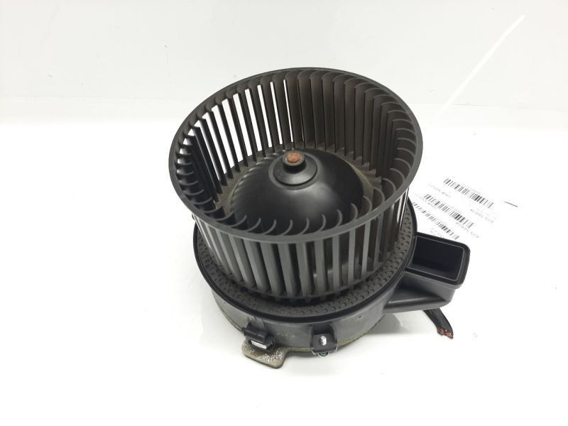 Blower Motor Front Fits 16-19 BMW 740i 750i 530i 540i M5 64116836881