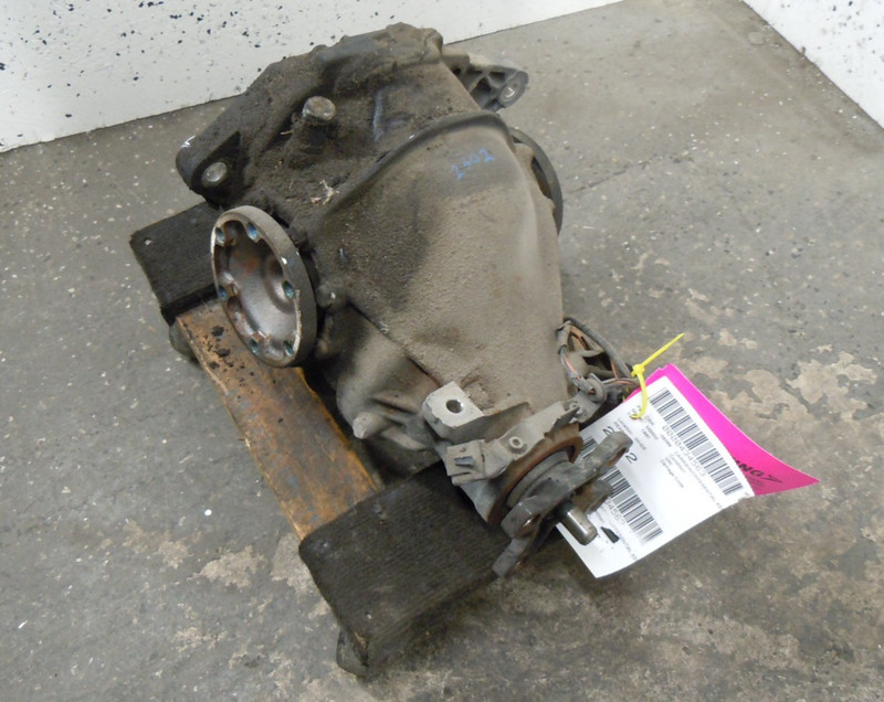 1990-1992 Mercedes-Benz 500SL Rear Differential Carrier OEM