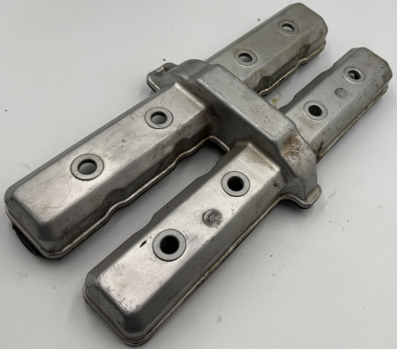 1997 1999 Yamaha YZF600R YZF 600 Engine Cylinder Head Valve Cover 1998 Panel G3