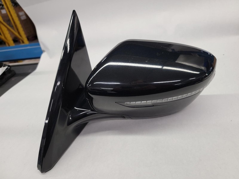 18-'20 NISSAN PATHFINDER Left driver Door Mirror power heat OEM Grade A!