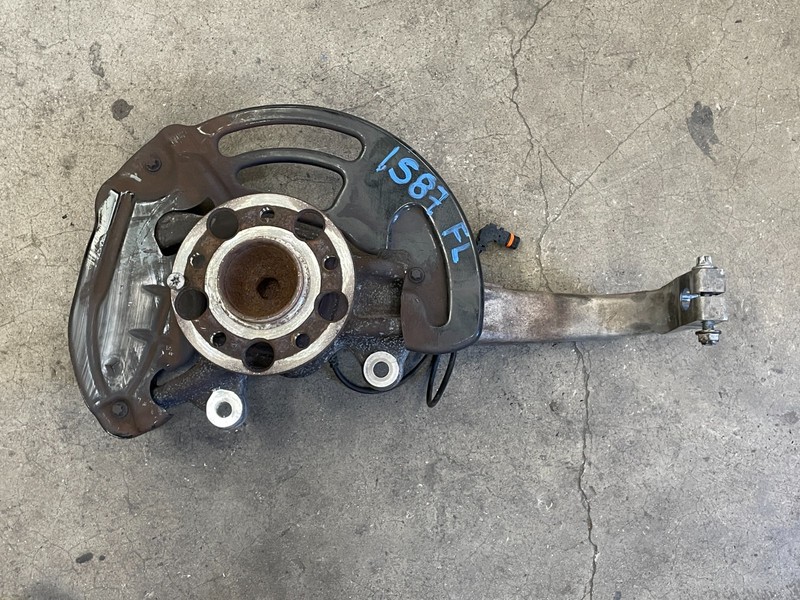 13-16 Mercedes SL550 SL400 R231 Front Left Spindle Knuckle Hub RWD 1587 OEM