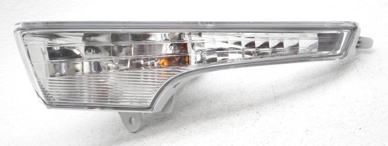 OEM Nissan Altima Left Driver Side Signal Lamp Tiny Lens Chip 261353TA0A