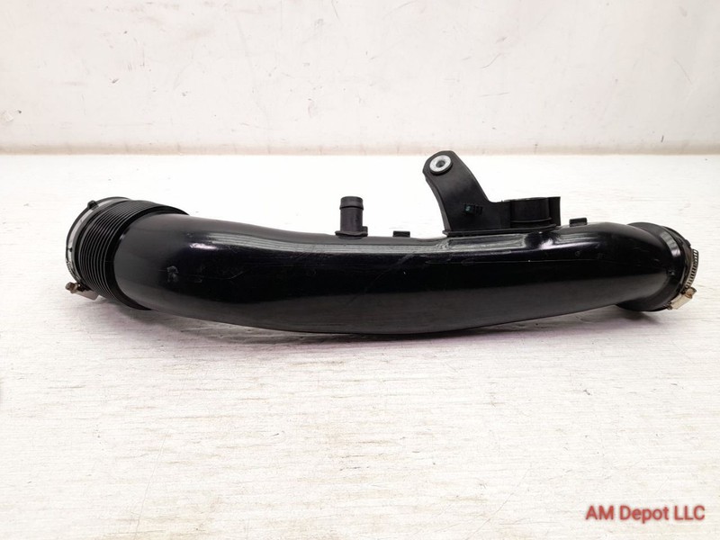 2011 BMW X5 X6 E71 E70 35i N55 Turbo Air Intake Middle Pipe 13717583714