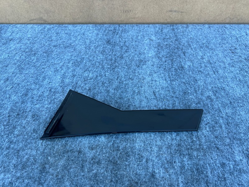 INFINITI QX50 2019-2024 OEM REAR LEFT DRIVER C PILLAR APPLIQUE MOLDING TRIM ASSY