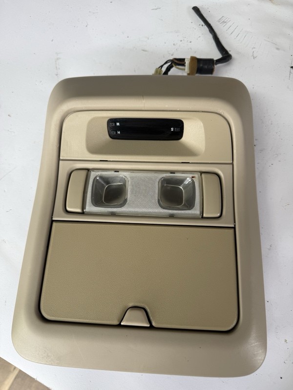 97-02 Subaru Forester Interior Light Sunglass Holder Khaki TaN OVERHEAD CONSOLE