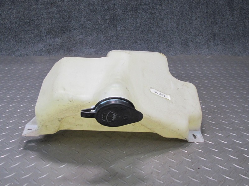 2008 HUMMER H2 FRONT WINDSHIELD WIPER WASHER FLUID RESERVOIR BOTTLE TANK