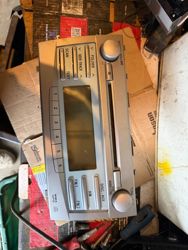 07-09 TOYOTA CAMRY OEM RADIO STEREO CD PLAYER RECEIVER 86120-06180