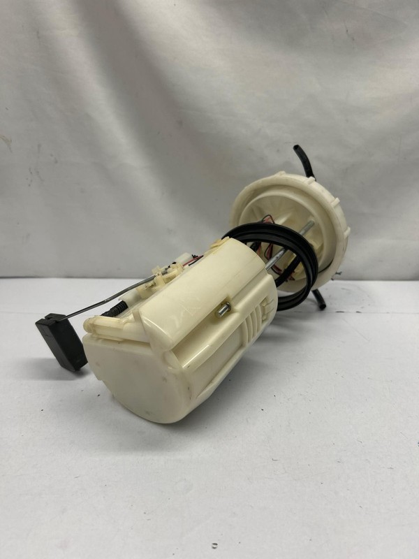 2022 to 2025 Nissan Rogue fuel pump assembly AWD japan built tank mounted