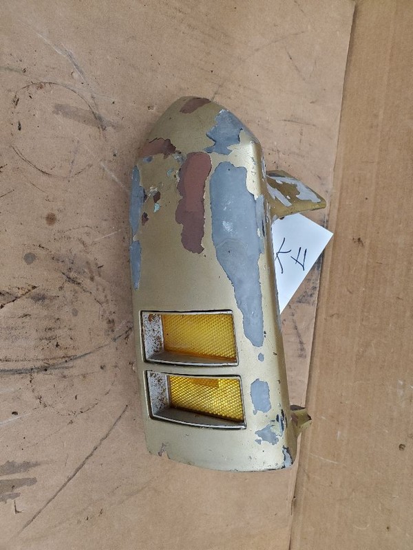 Corner/Park Light Park Lamp-turn Signal Fits 72 CHEVROLET PASS. 274042