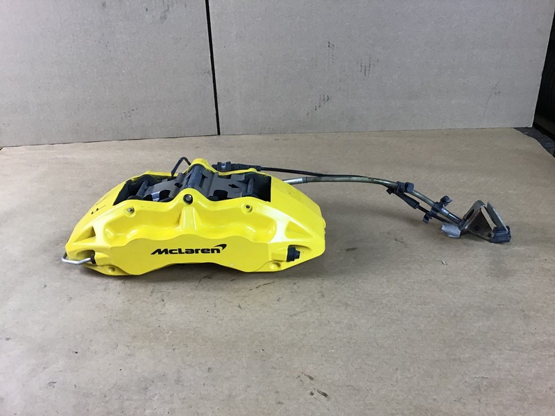 McLaren 570S 570 2017 Front Right Brake Caliper Carbon Yellow 15-19 ::A
