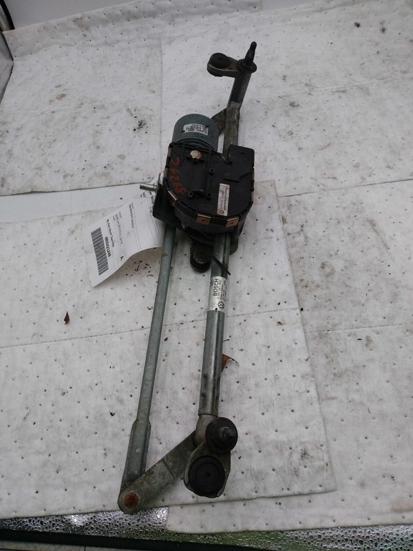Used Windshield Wiper Motor fits: 2013 Volkswagen Jetta SW Grade A