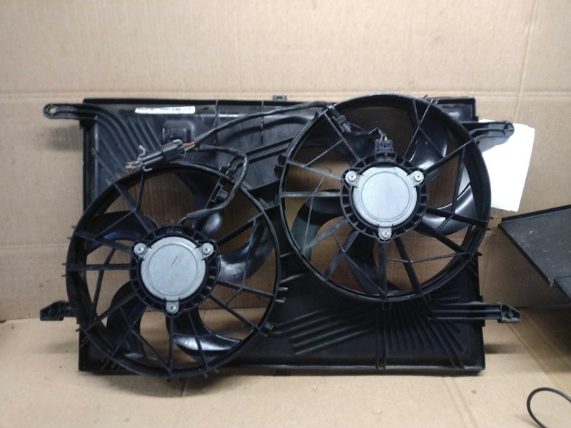 2017 Chevrolet Traverse Engine Cooling Fan Motor OEM 1581657 127K Mileage