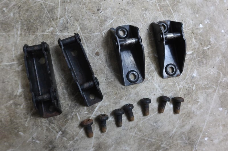 2003-2006 Jeep Wrangler TJ OEM Rear Seat Fold & Tumble Brackets w (7) Bolts