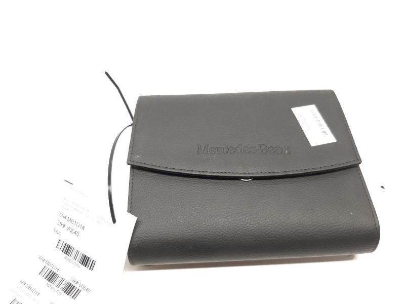 Mercedes 117 CLA250 Owners Manual Booklet Handbook