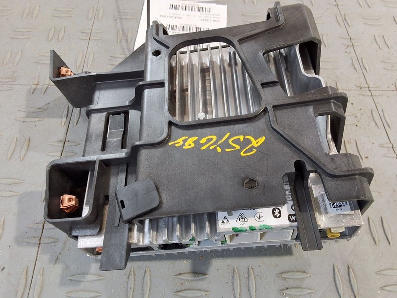 2021-2025 Cadillac CT4 Radio Receiver Opt IOS ID 84988954