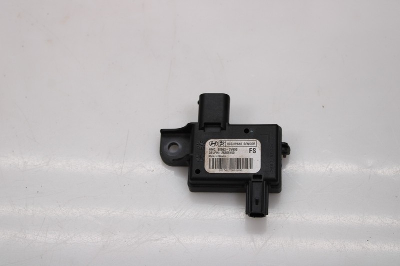 2012-2017 Hyundai Veloster Passenger Seat Occupant Sensor Module OEM 88952-2V600