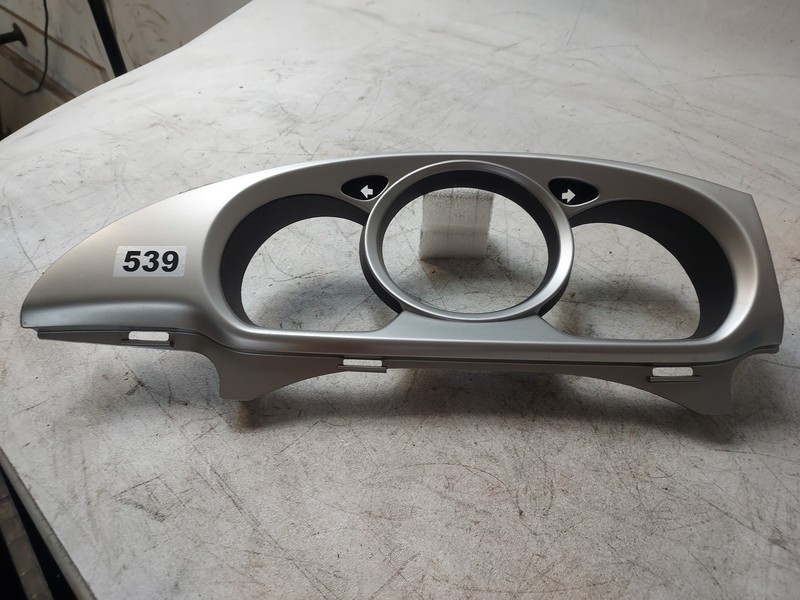 04 05 06 07 TOYOTA HIGHLANDER Speedometer trim bezel cover silver oem