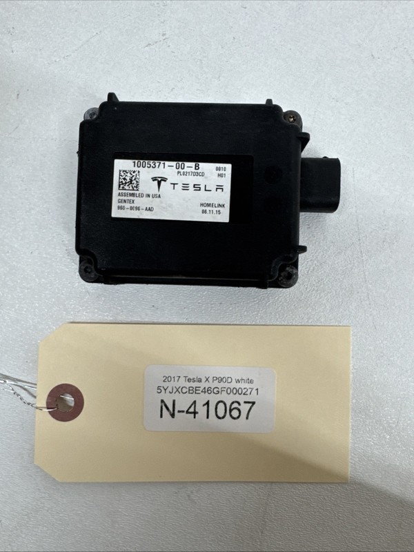 TESLA MODEL X HOMELINK GARAGE OPENER CONTROL MODULE W/BRACKET 41067 B123