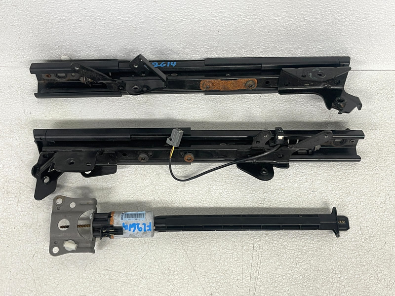 ⭐2010-2019 JAGUAR XJ FRONT LEFT DRIVERS SIDE SEAT TRACK FRAME RAIL OEM LOT2614