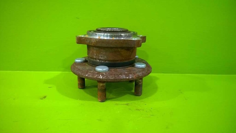 09 10 11 12 13 14 CHRYSLER 300 REAR WHEEL HUB OEM 3096-107