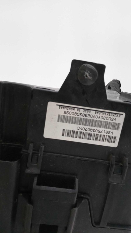 2014 Hyundai Sonata OEM Fuse Box Black 912514R030 912514R031 6 Month Warranty