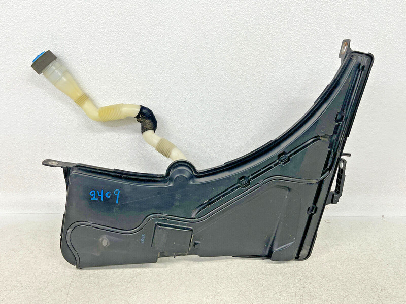 ⭐2017-2019 ALFA ROMEO GIULIA WINDSHIELD WIPER FLUID RESERVOIR TANK OEM LOT2409