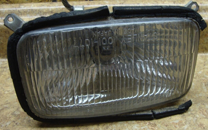 85 Snowmobile Yamaha XL540 SRV 540 XL-V SR-V XL540 Headlight Lens Head Light