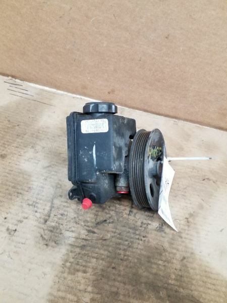 Power Steering Pump Fits 96-05 BONNEVILLE 240284