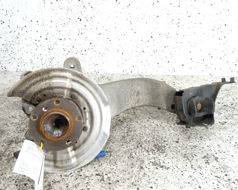 2013-2016 Mini Cooper Paceman Rear Spindle Knuckle Hub Trailing Arm Left LH OEM