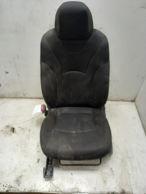 16-19 TOYOTA PRIUS L FRONT DRIVER LEFT BUCKET SEAT CLOTH BLK-FC20 MANUAL