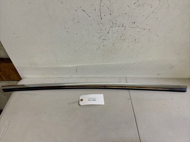 12-16 Tesla Model S REAR DOOR SEAL OUTER BELT CHROMELEFT 6009603-00-D 11080 U8