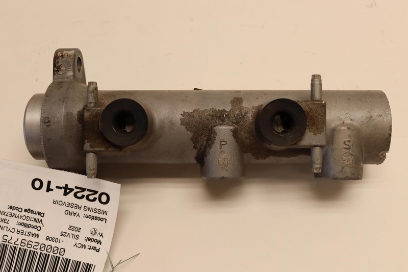 2022-2023 CHEVY SILVERADO 2500 POWER BRAKE MASTER CYLINDER OEM
