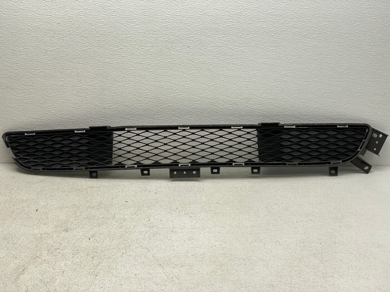 2014-2017 INFINITI Q50 S FRONT BUMPER LOWER GRILLE GRILL TRIM OEM LOT683
