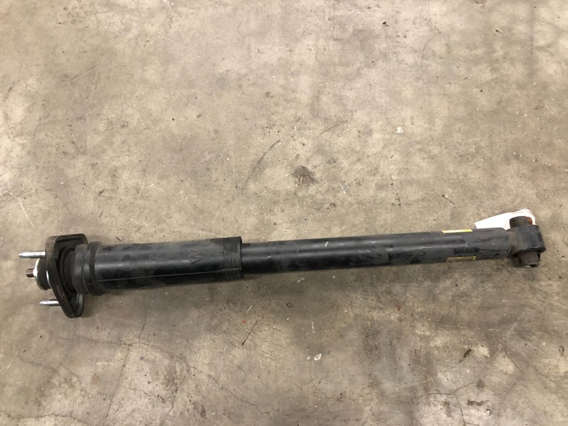 ⭐2014-2015 LEXUS IS250 REAR RIGHT PASS SUSPENSION STRUT SHOCK ASSY OEM LOT2144