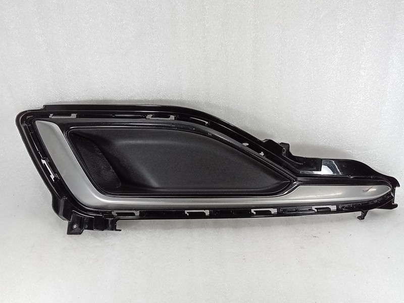 2015-2017 Hyundai Sonata Front Left Driver Side Fog Light Cover 86525C1000