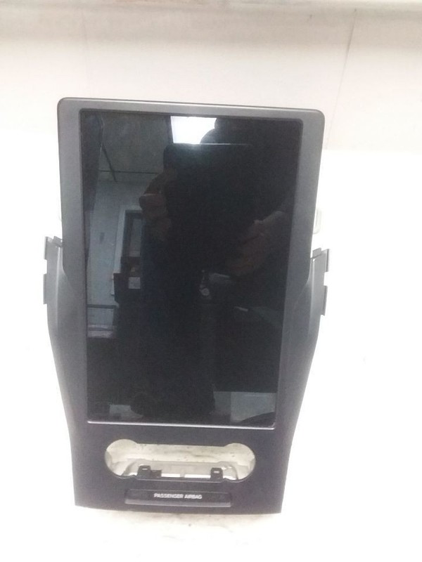 Radio Navigation Display Screen Front Center Dash Mounted Fits 21-24 EDGE
