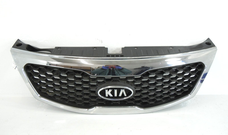 2011-2013 Kia Sorento Upper Grille OEM Chrome Surround