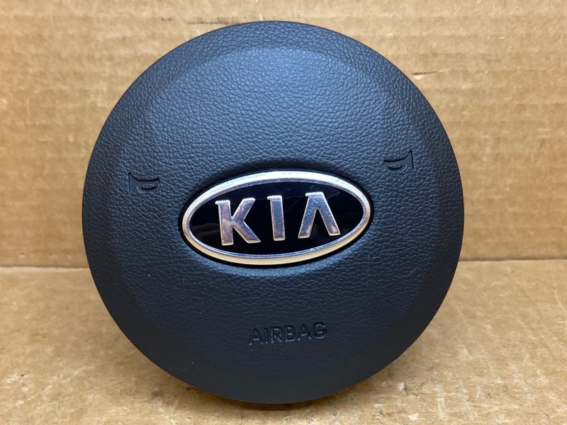 2010-2013 KIA FORTE LEFT DRIVER SIDE STEERING WHEEL AIRBAG BLACK