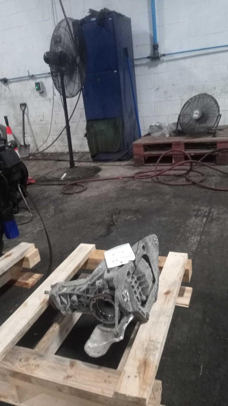 2012 AUDI A6 Differential Carrier Assembly OEM 3.0L 4WD 134K Miles Silver