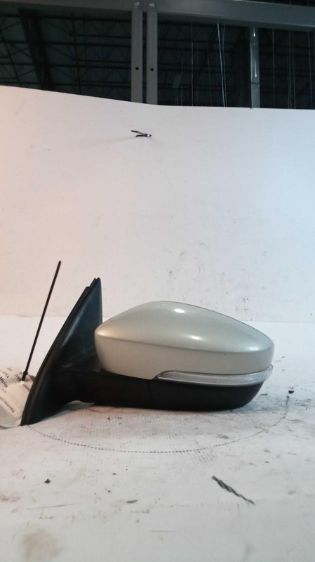 2011 Volkswagen Jetta Left Door Mirror Gold OEM Used - 684518 - 219K Miles