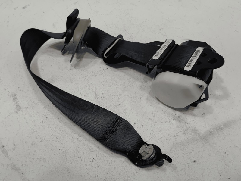16-22 Honda Pilot Rear Third Row Passenger Side Seat Belt Seatbelt Retractor OEM