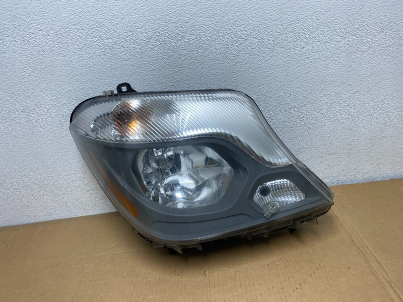 2014 to 2017 Mercedes Sprinter Headlight Right Passenger Halogen Oem AD0733 DW