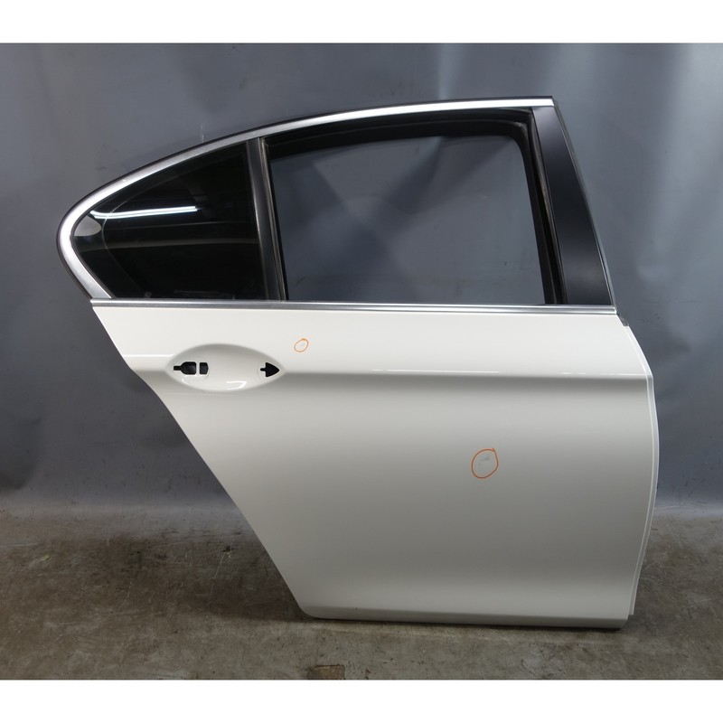 11-16 BMW F10 5-Series Right Rear Passengers Door Shell Panel Alpine White OEM