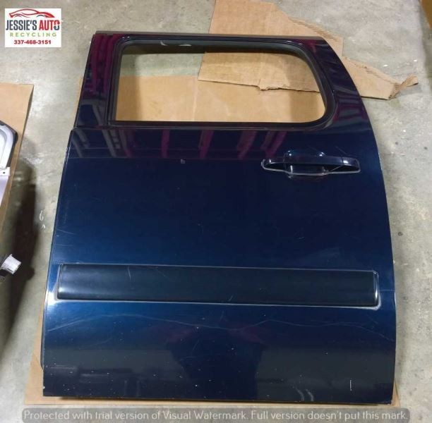 07 08 09 10 11 CHEVY SILVERADO 4DR CREW LEFT REAR DRIVER DOOR BS-109