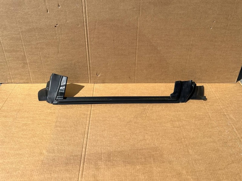 ✅ 2017-2023 Tesla Model 3 Rear LH/RH Door Inner Belt Rubber Seal 1090503-00-F